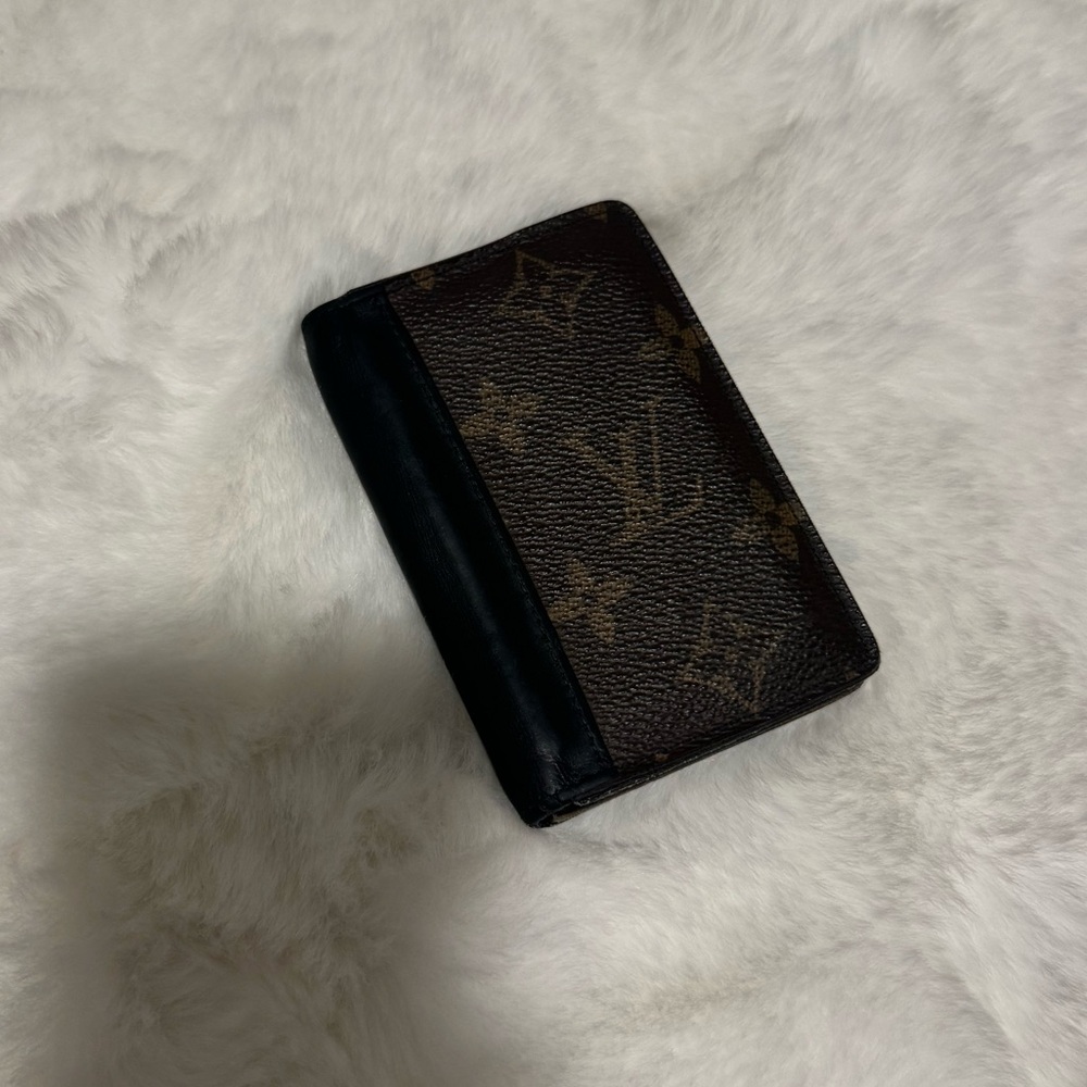 Louis Vuitton Pocket Organizer